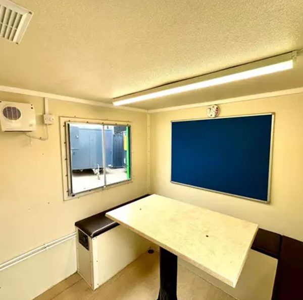 Groundhog Towable Mobile Welfare 2010 Model Diesel Generator - Image 4