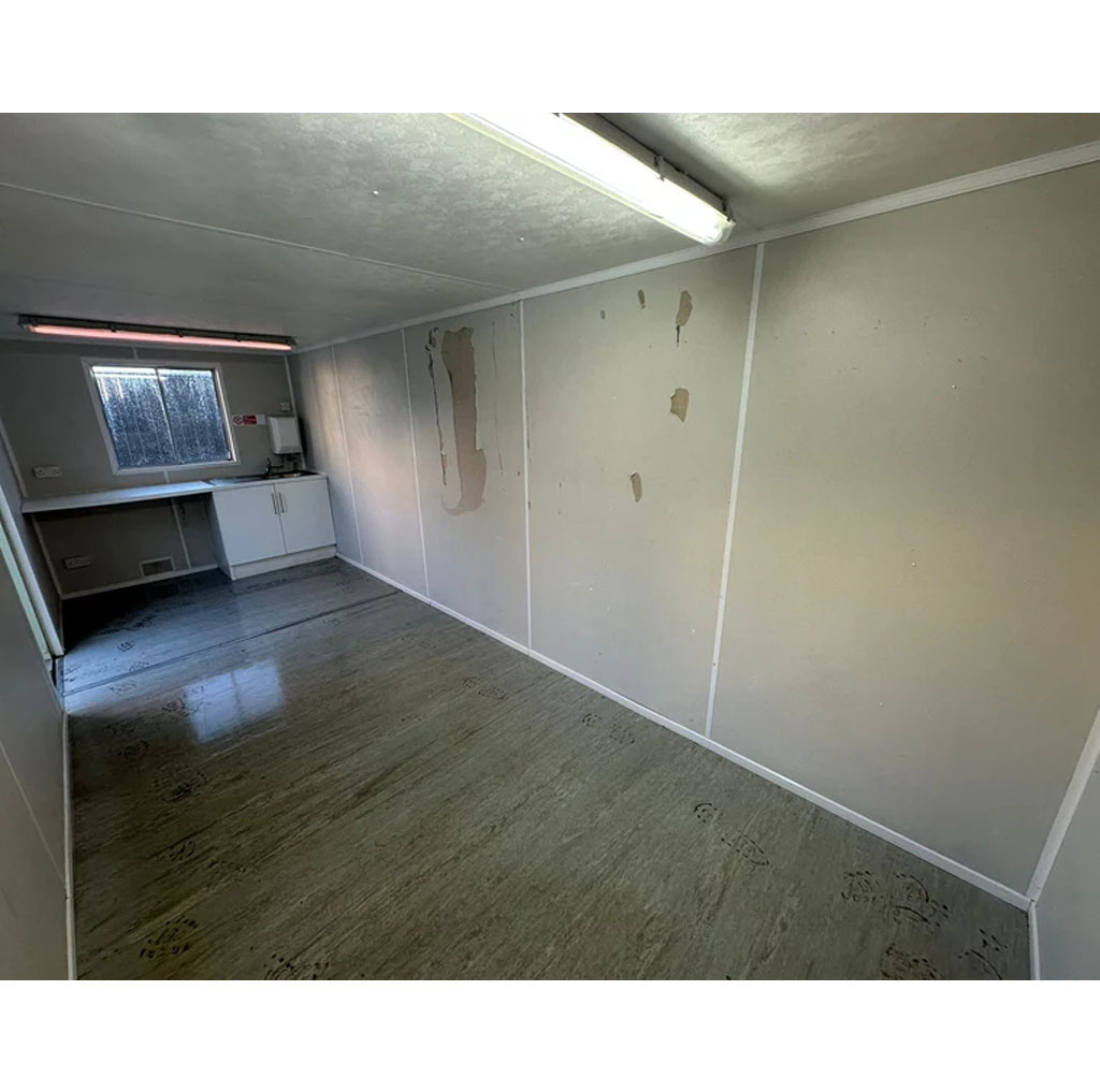 21x8ft Customized Containers - Image 2