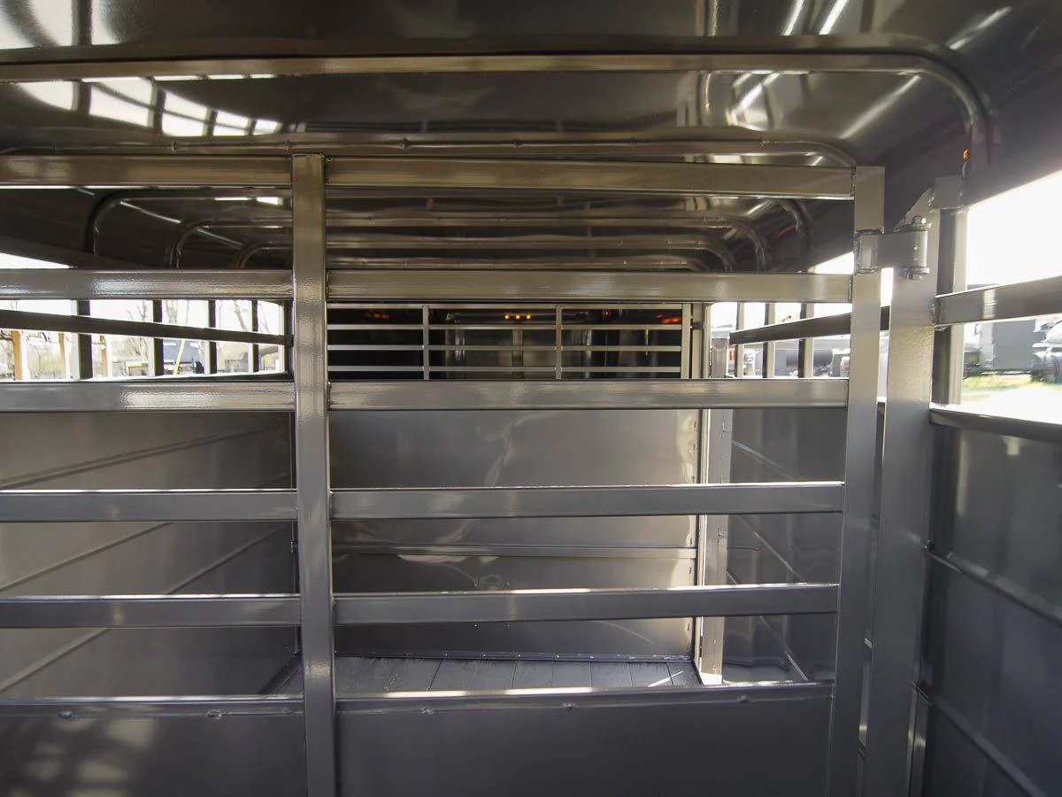 20ft Charcoal Gooseneck Livestock Cattle Trailer (2) 7K Axles 14K GVWR - Image 3